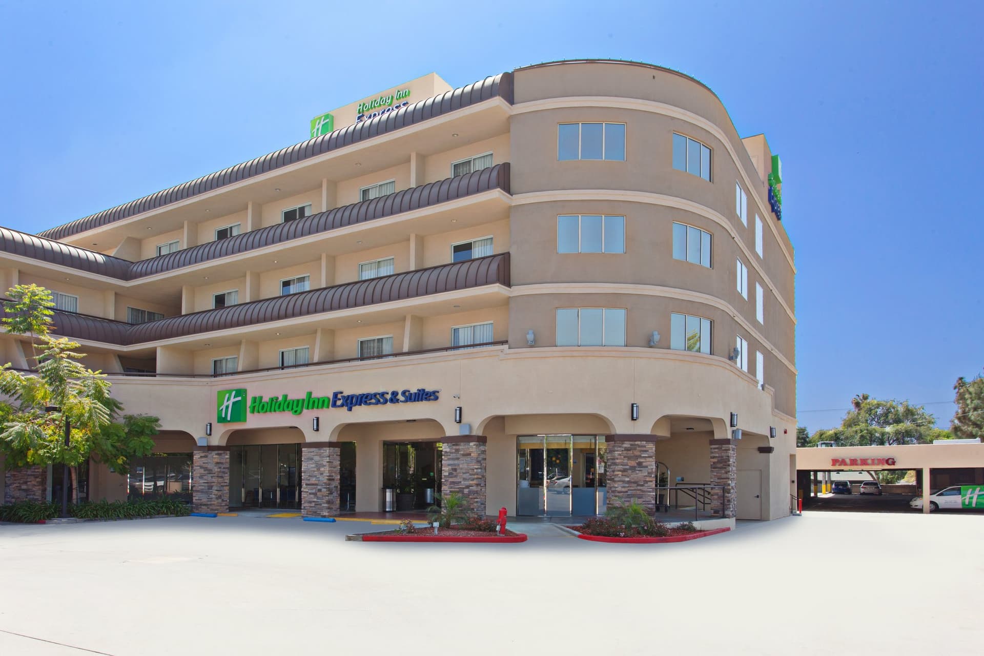Holiday Inn Express & Suites Pasadena-Colorado Blvd a Pasadena, CA