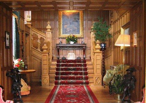 Glenapp Castle в Girvan, GB2