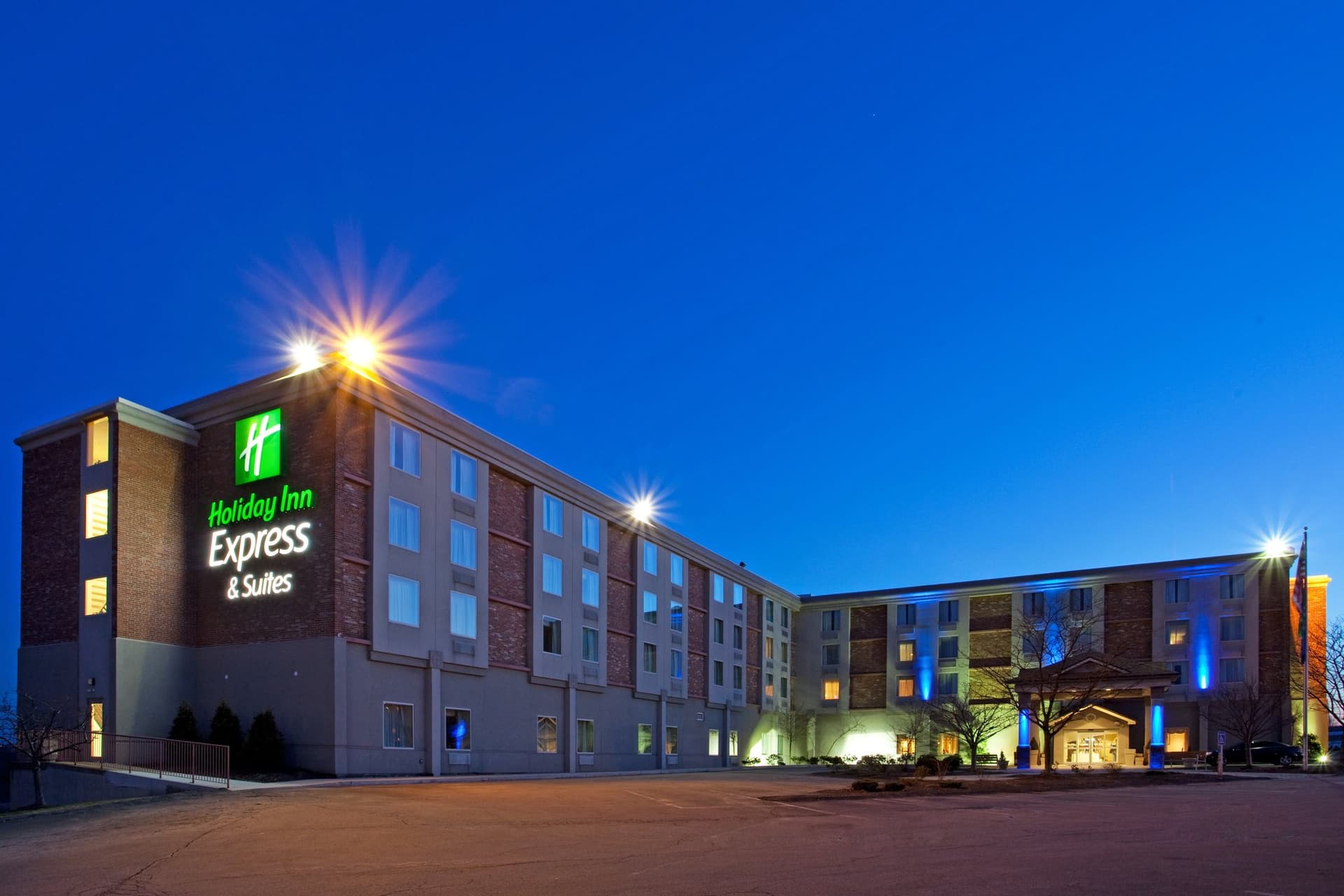 Holiday Inn Express Hotel & Suites Pittsburgh West Mifflin в Уэст-Миффлин, PA