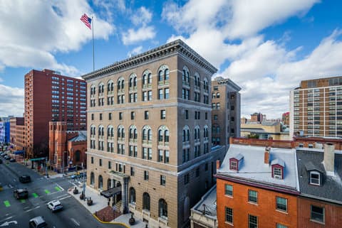 Hotel Indigo Baltimore Downtown в Балтимор, MD