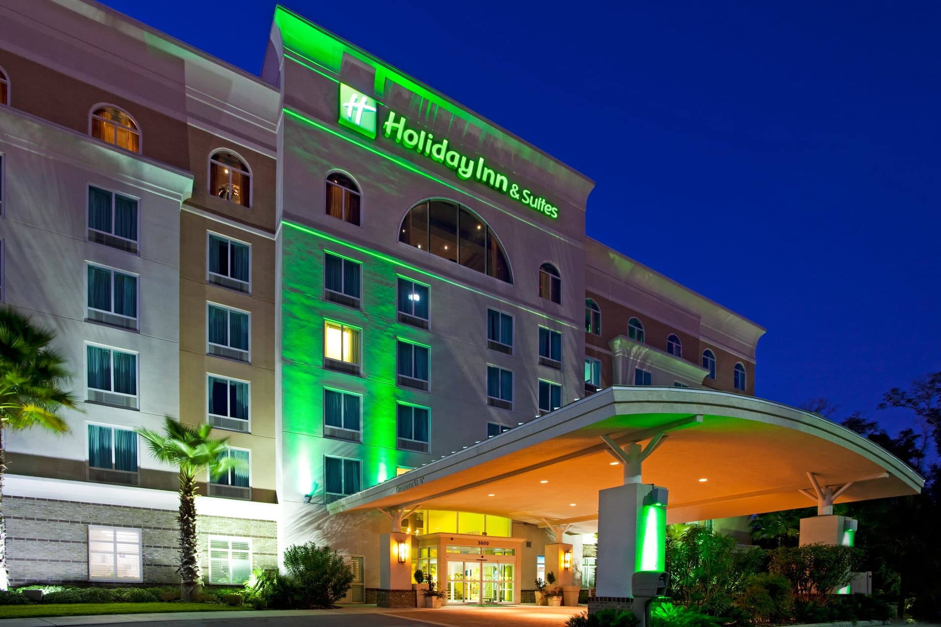 Holiday Inn & Suites Ocala Conference Center, An IHG Hotel в Окала, FL