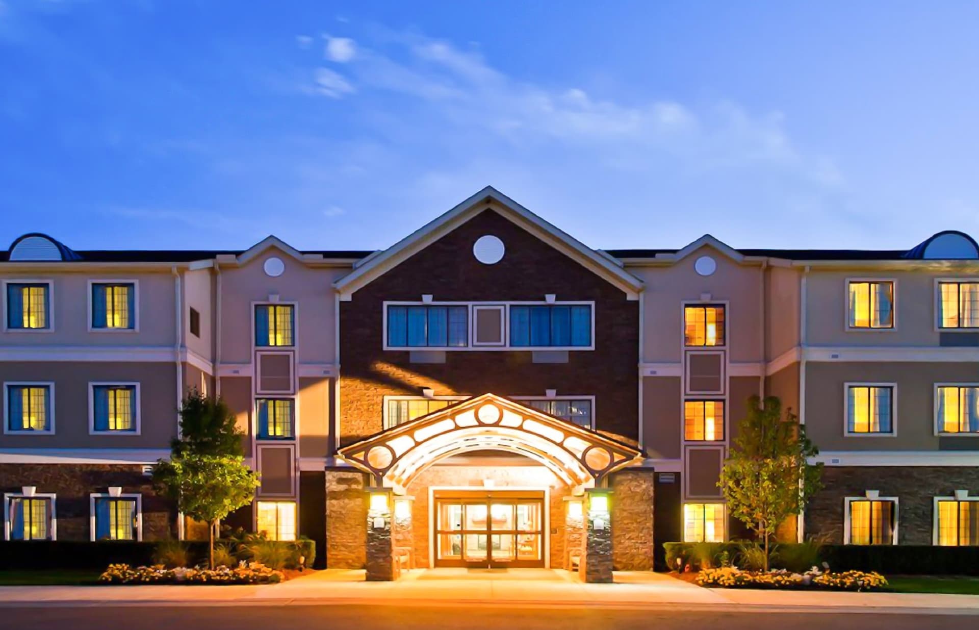 Staybridge Suites - Detroit Novi в Нови, MI