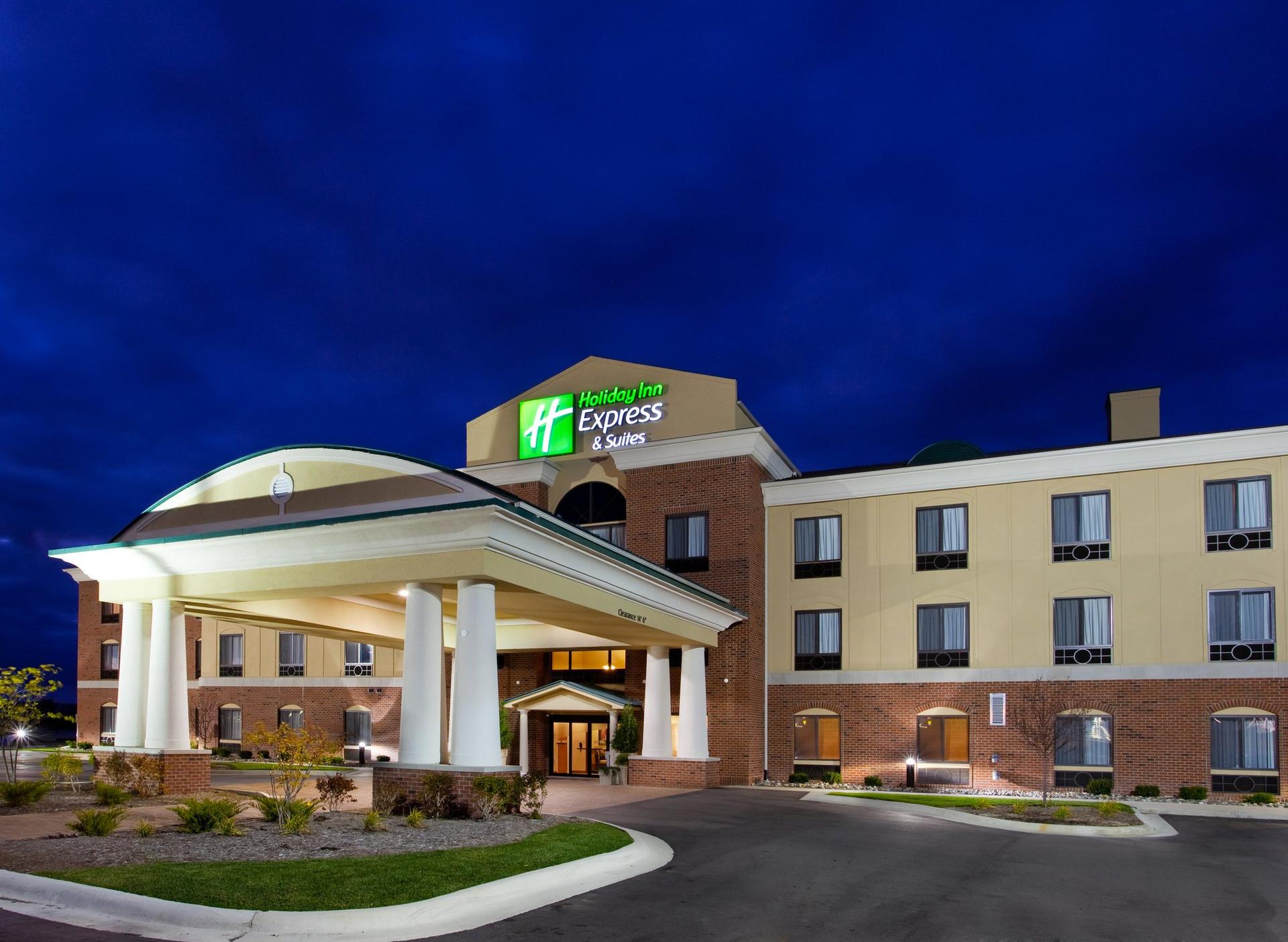 Holiday Inn Express Hotel & Suites Bay City в Бэй-Сити, MI