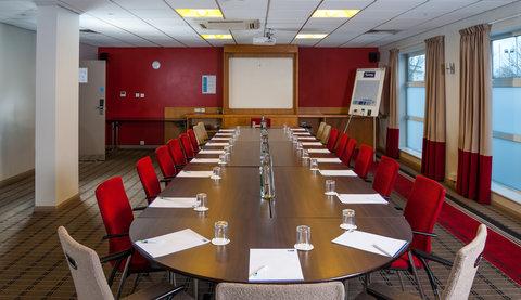 斯溫頓, GB1 的 Holiday Inn Express Swindon - West