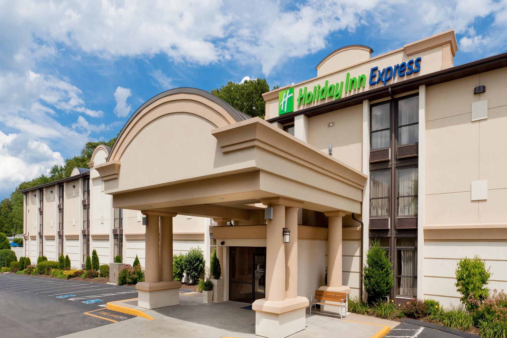 Holiday Inn Express Southington ใน ฮาร์ตฟอร์ด, CT