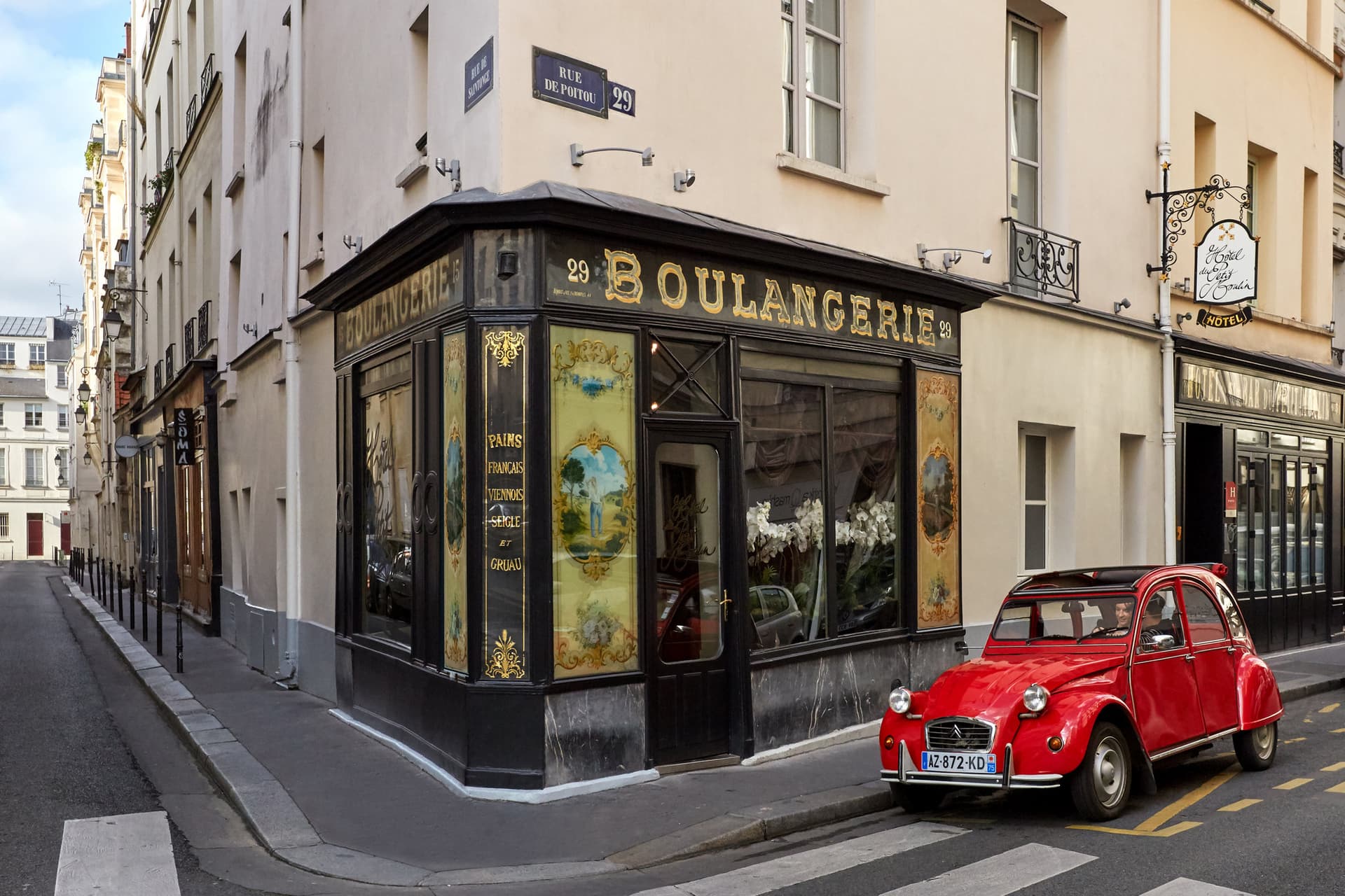 Hotel du Petit Moulin в Paris, FR
