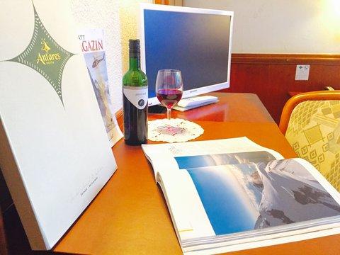 Hotel Antares - Zermatt в Zermatt, CH