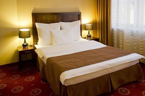 Krakow, PL 的 Columbus Hotel