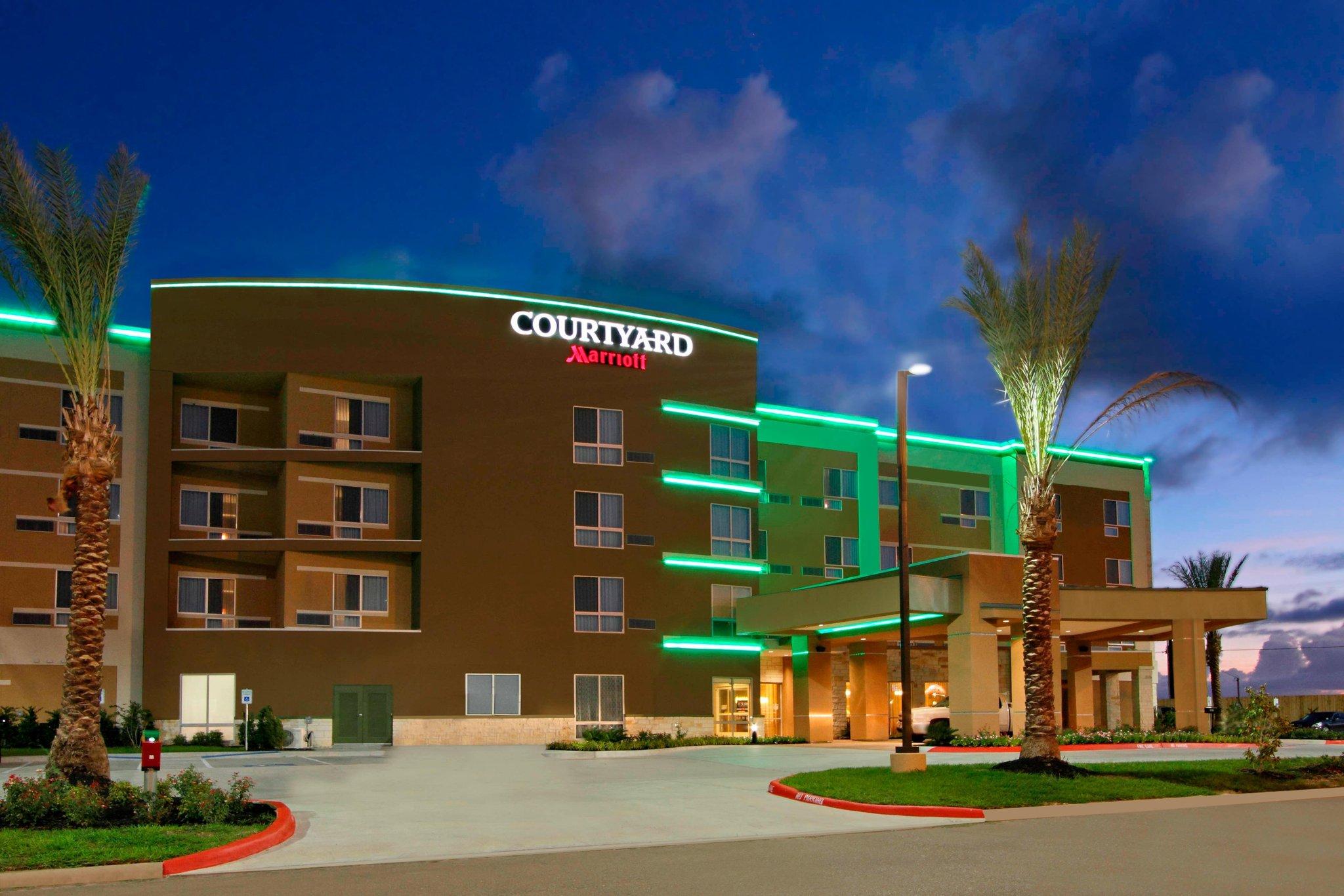 Courtyard by Marriott Victoria image