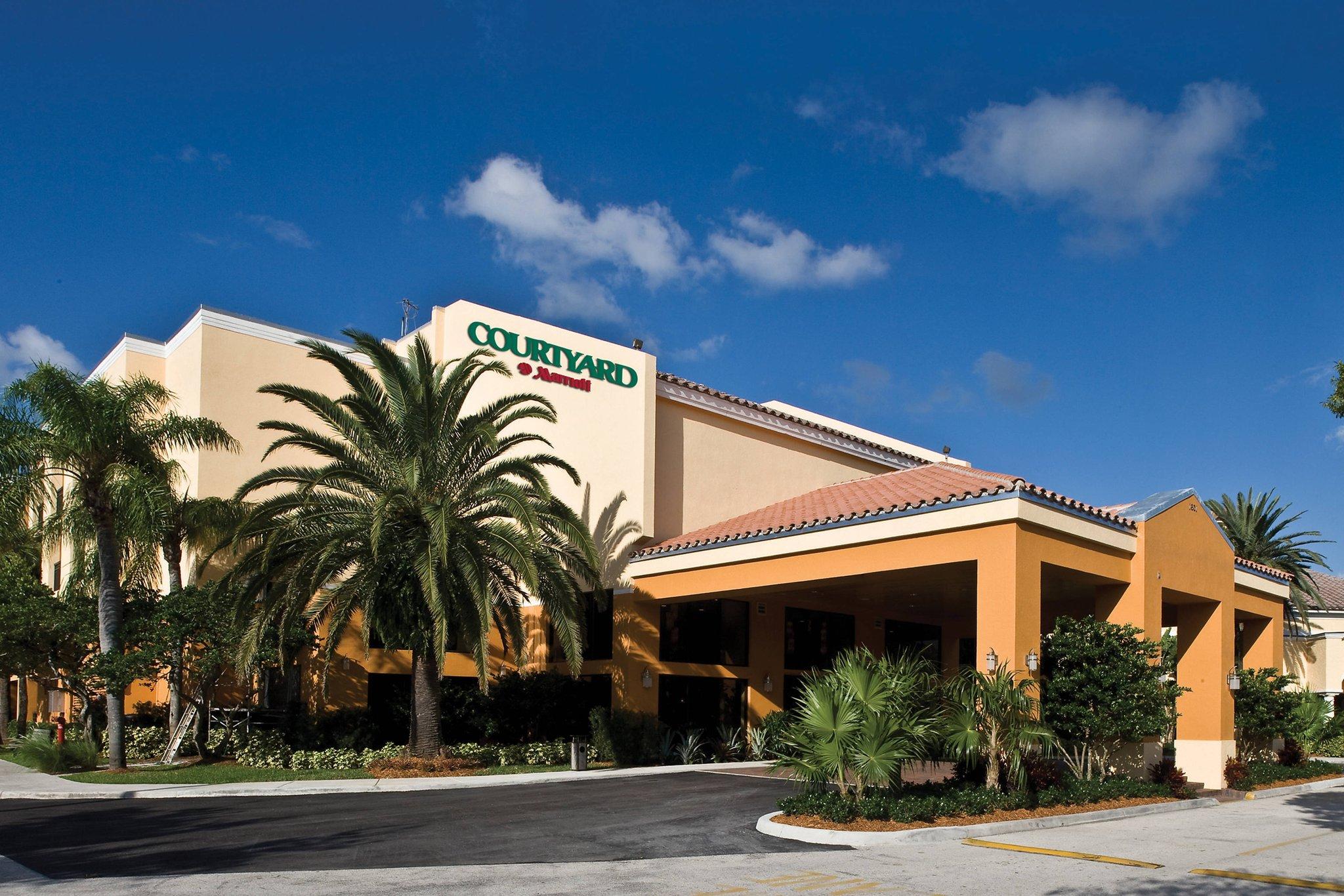 Courtyard by Marriott Boynton Beach image