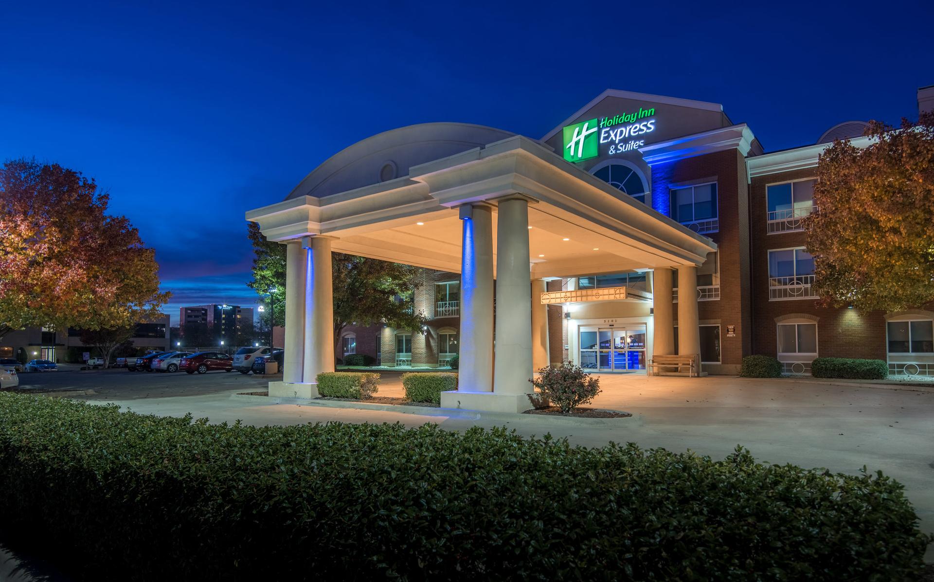 Holiday Inn Express & Suites Dallas-North Tollway (N Plano) в Плано, TX