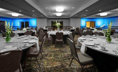 Holiday Inn Nashville-Vanderbilt (Dwtn) ใน แนชวิลล์, TN