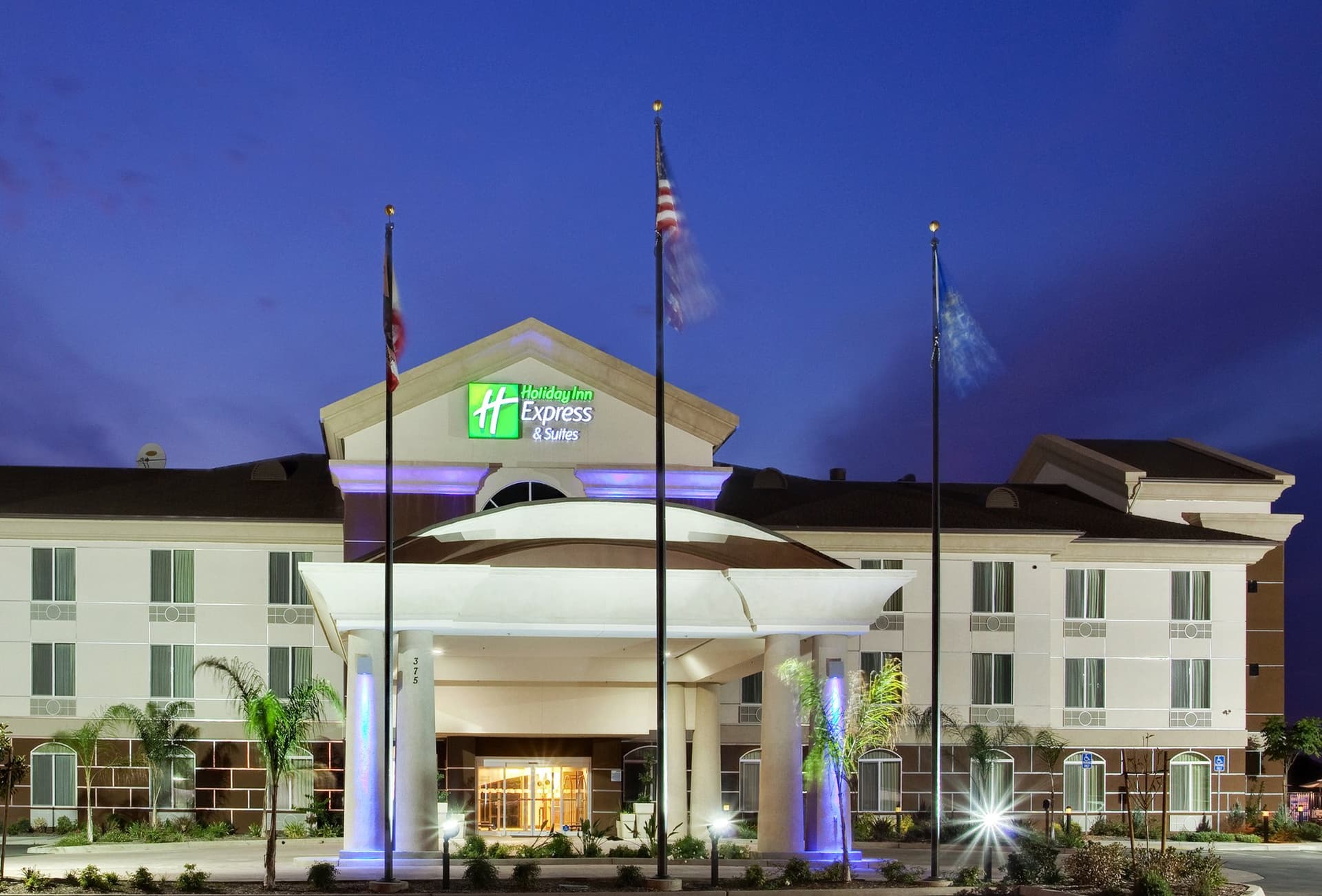Holiday Inn Express Hotel & Suites Dinuba West i Dinuba, CA