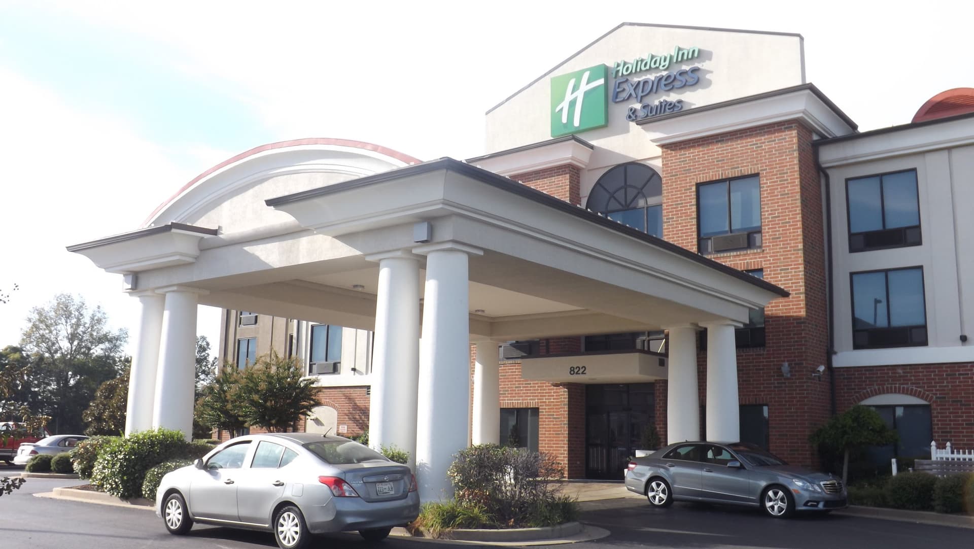 Holiday Inn Express Hotel & Suites-Dyersburg в Дайерсберг, TN