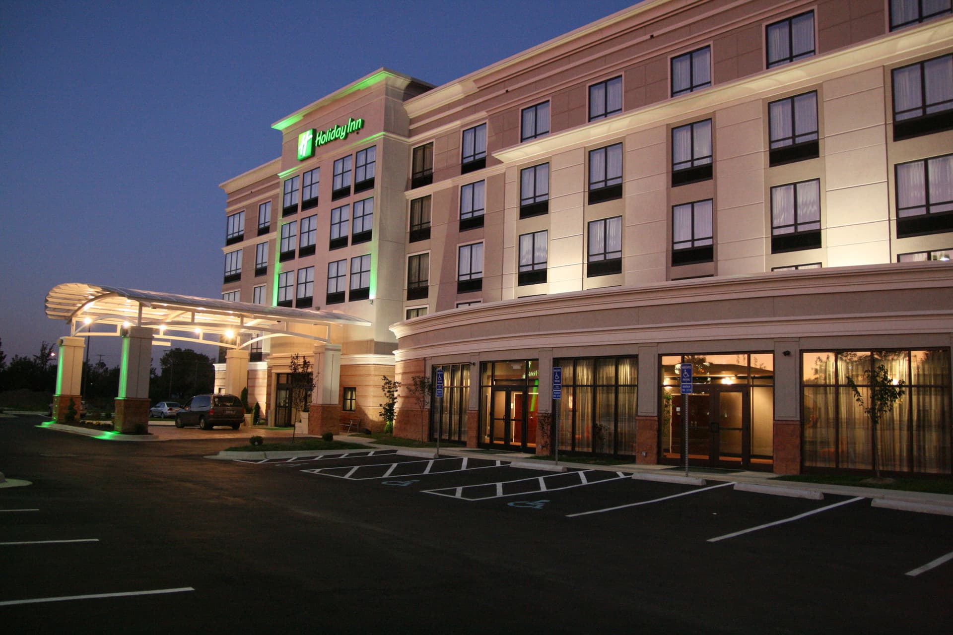 コロンバス, OHにおけるHoliday Inn Columbus - Hilliard 