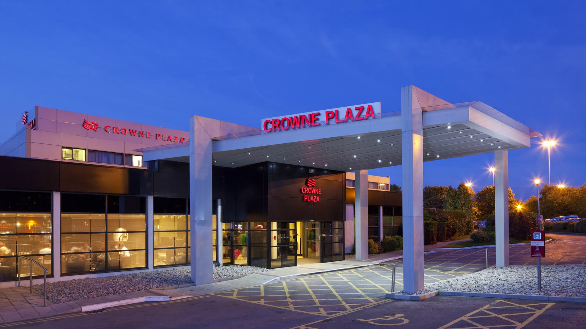 Crowne Plaza Manchester Airport Hotel в Манчестер, GB1