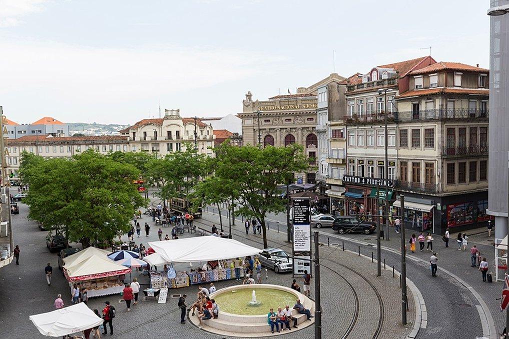 Porto, PT 的 Legendary Porto Hotel