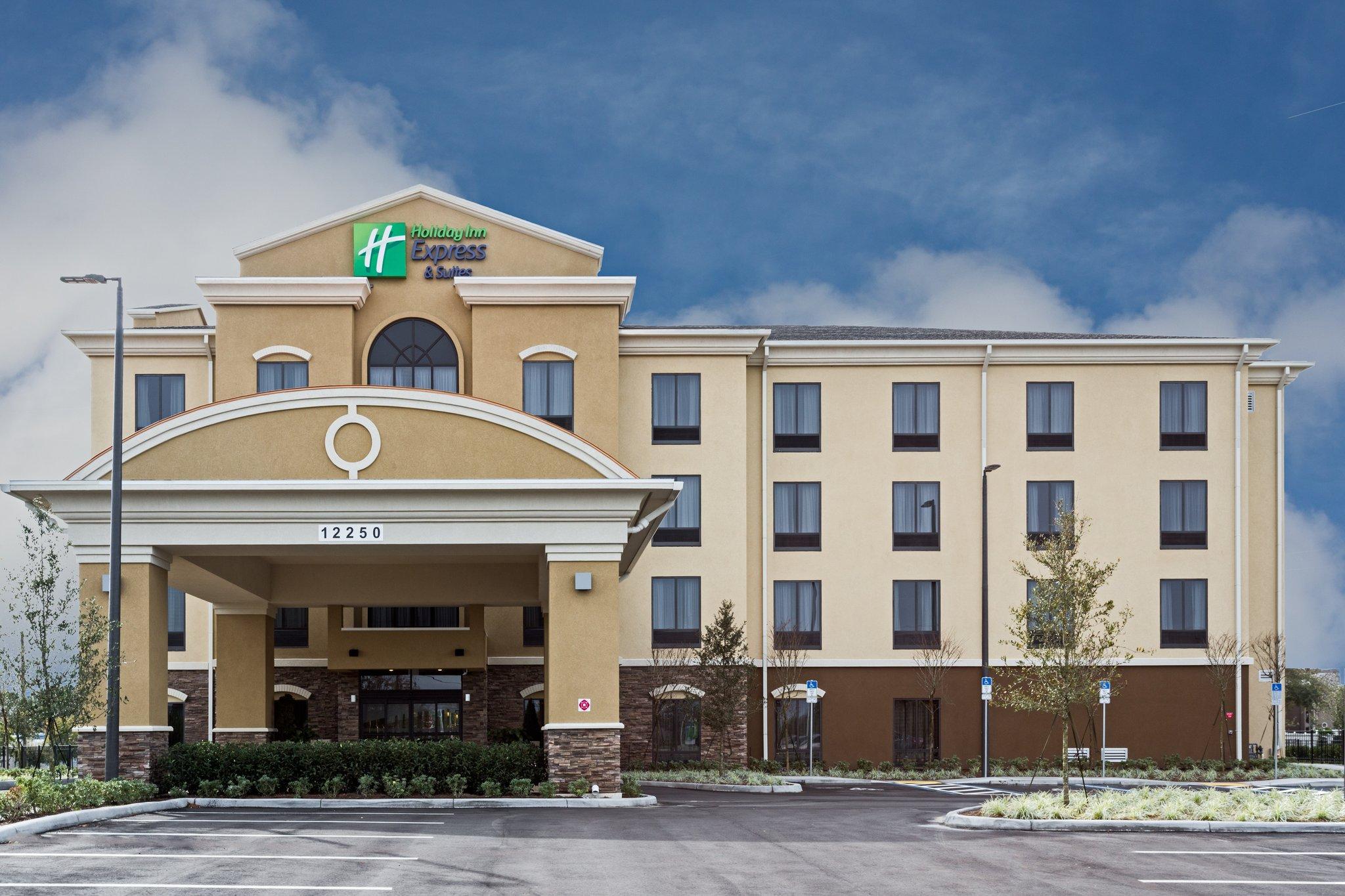 Holiday Inn Express & Suites Orlando East-Ucf Area image