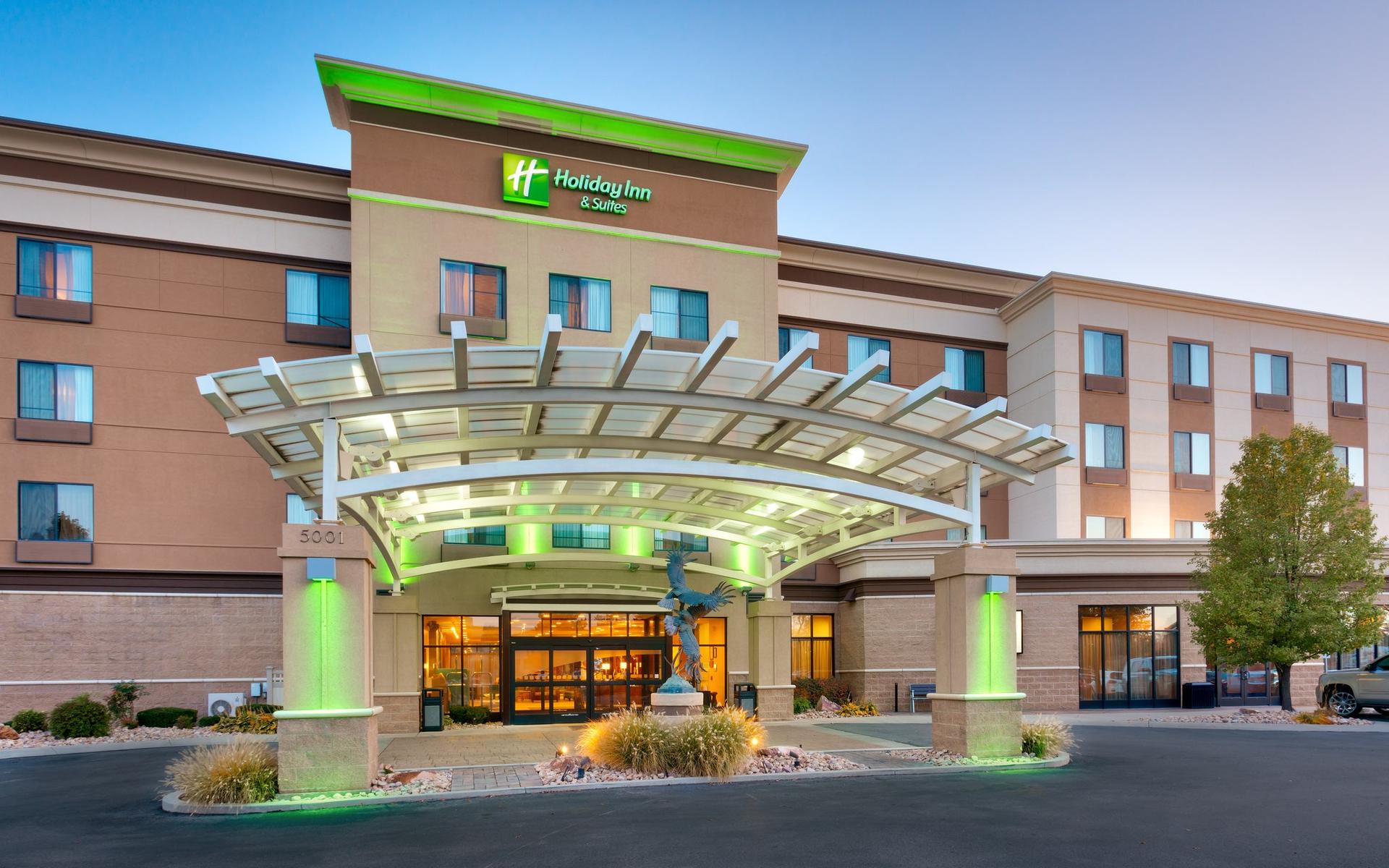 Holiday Inn & Suites Salt Lake City-Airport West в Солт-Лейк-Сити, UT