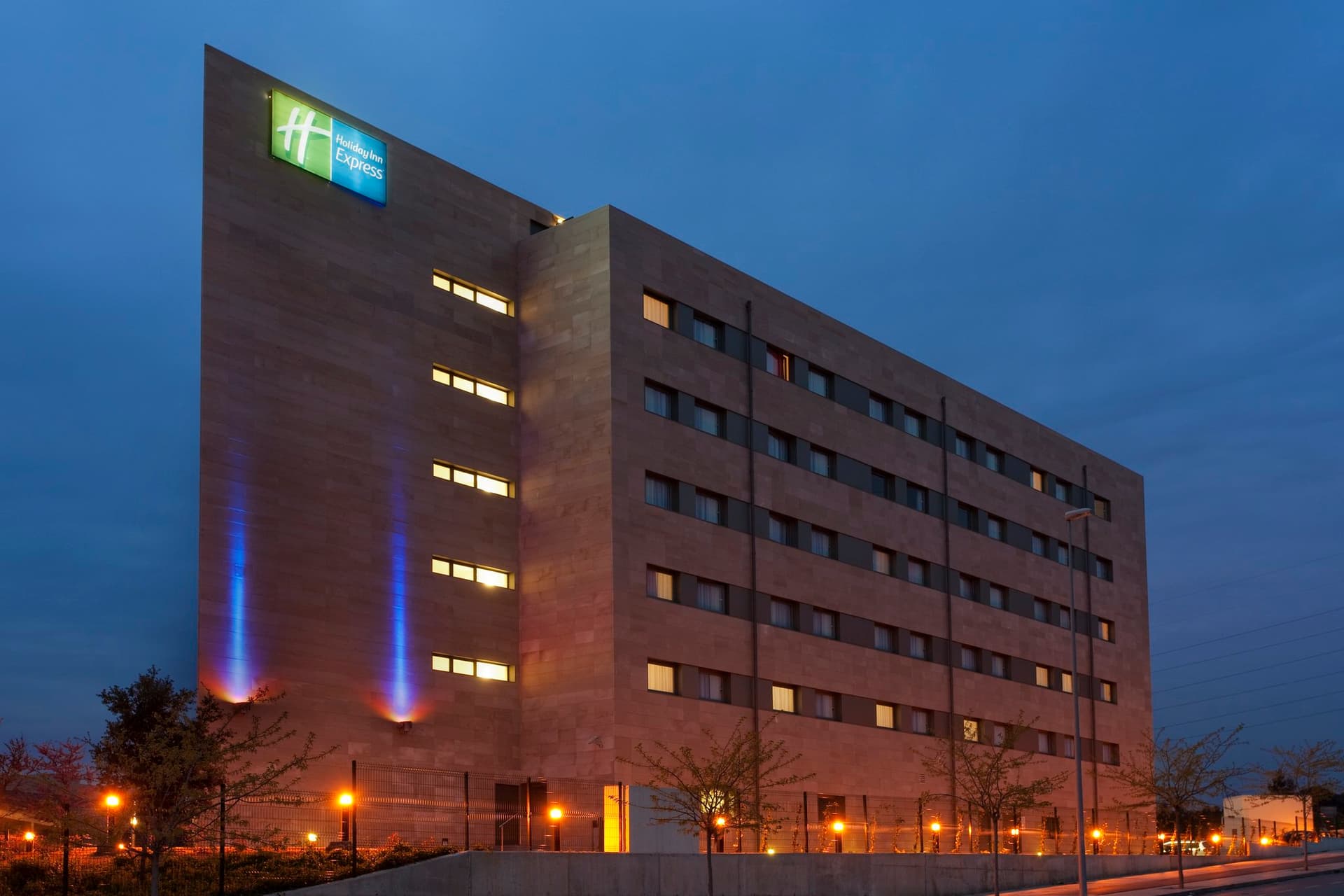 Holiday Inn Express Barcelona-Sant Cugat ใน ซานต์ คูกัต เดล วัลเล, ES