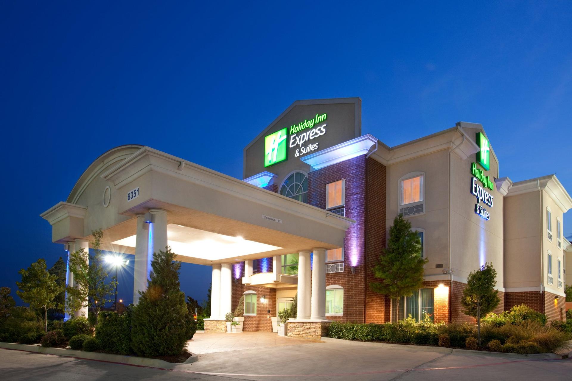 Holiday Inn Express Hotel & Suites Fort Worth I-35 Western Center ใน ฟอร์ตเวิร์ท, TX