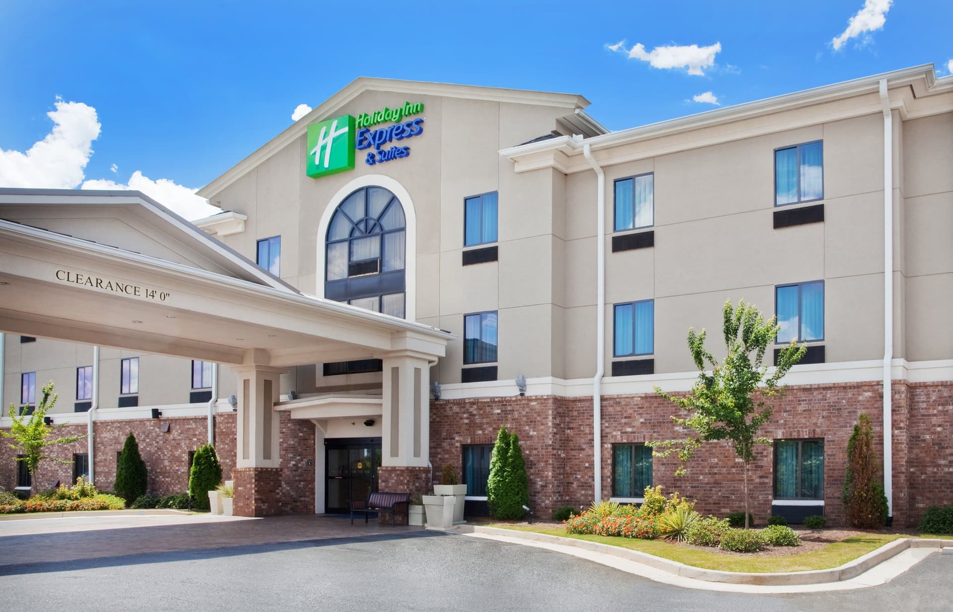 Holiday Inn Express Hotel in Austell-Powder Springs в Остелл, GA