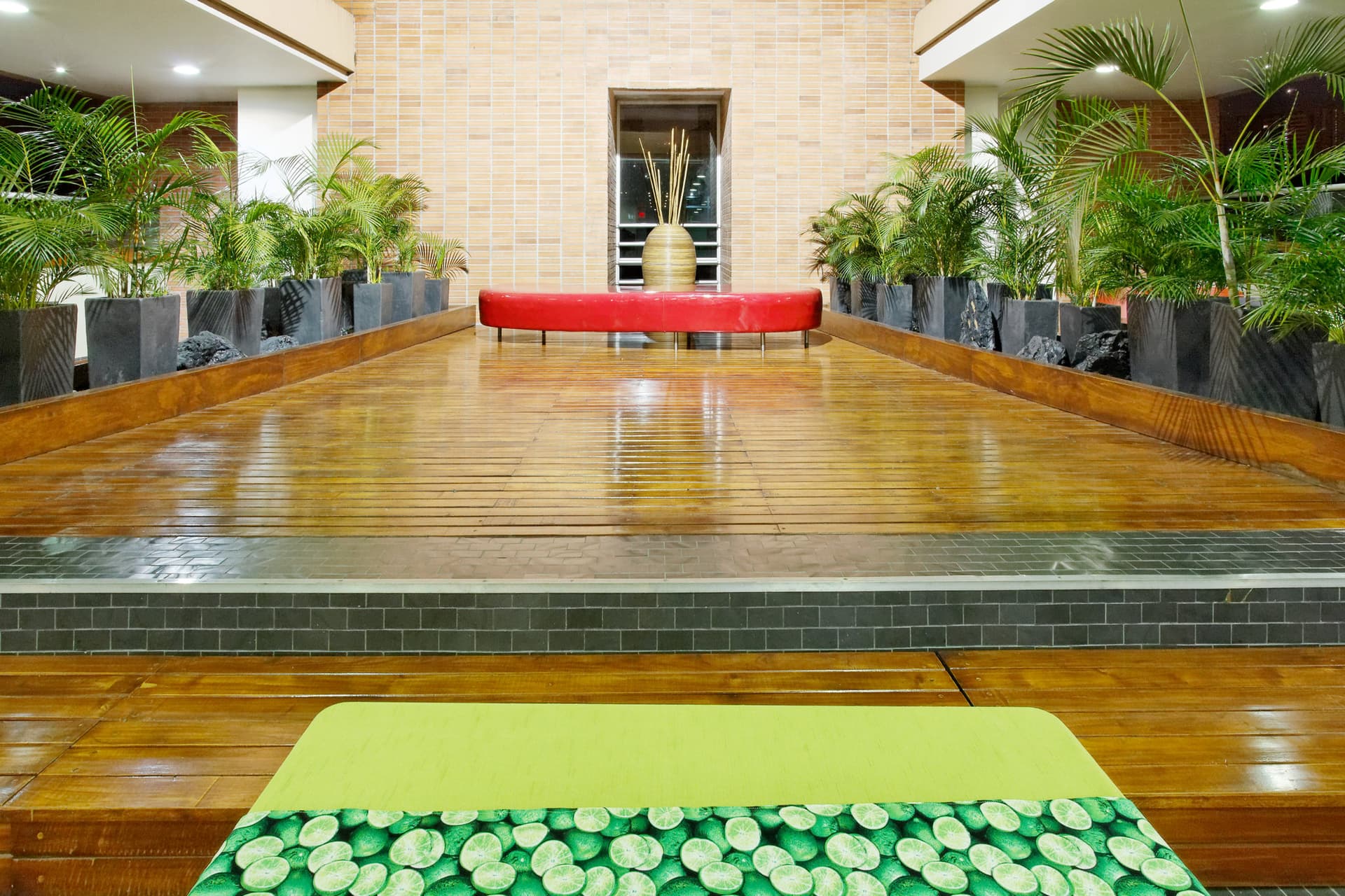 麥德林, CO 的 Holiday Inn Express & Suites Medellin