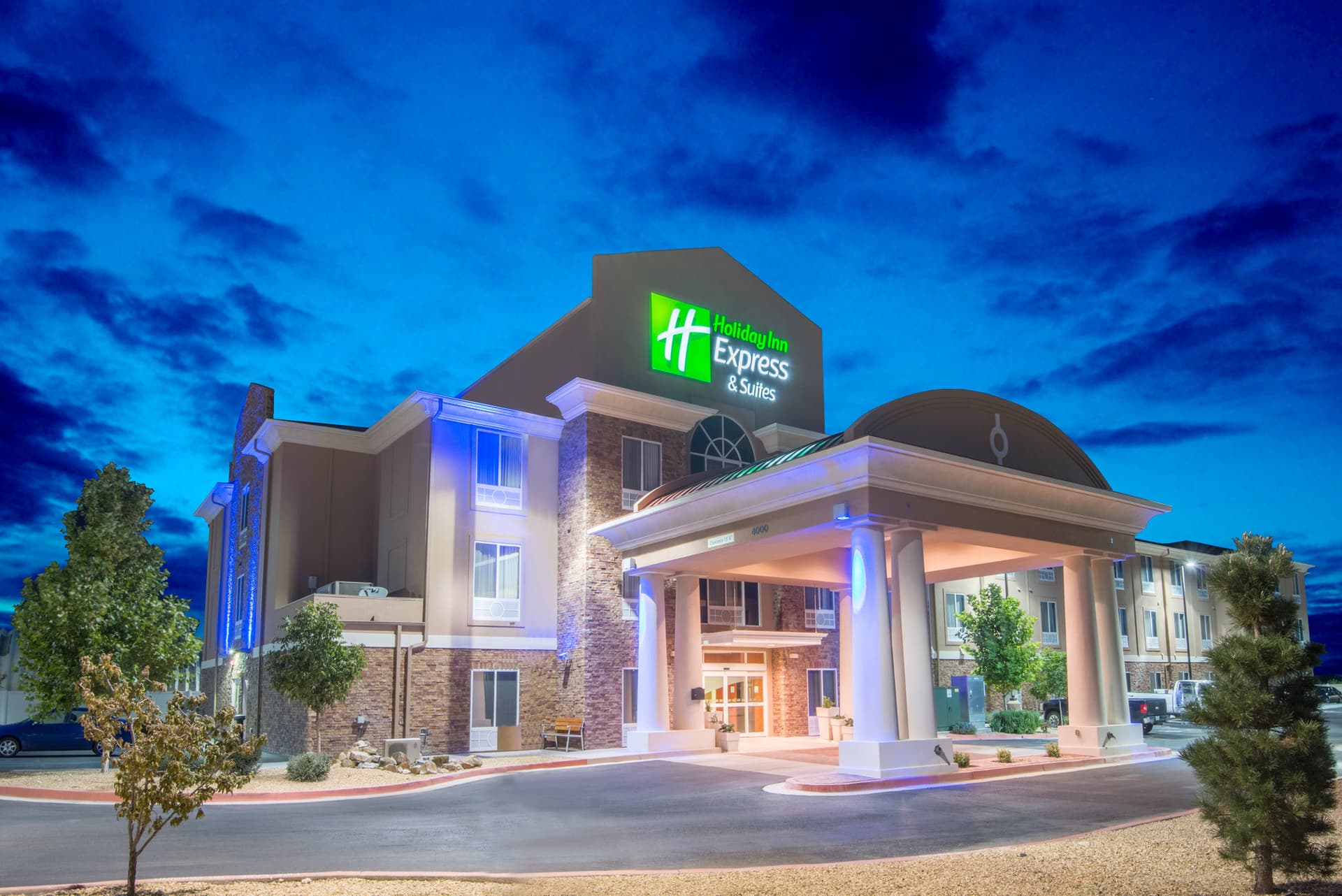 Holiday Inn Express Hotel & Suites Hobbs в Хоббс, NM