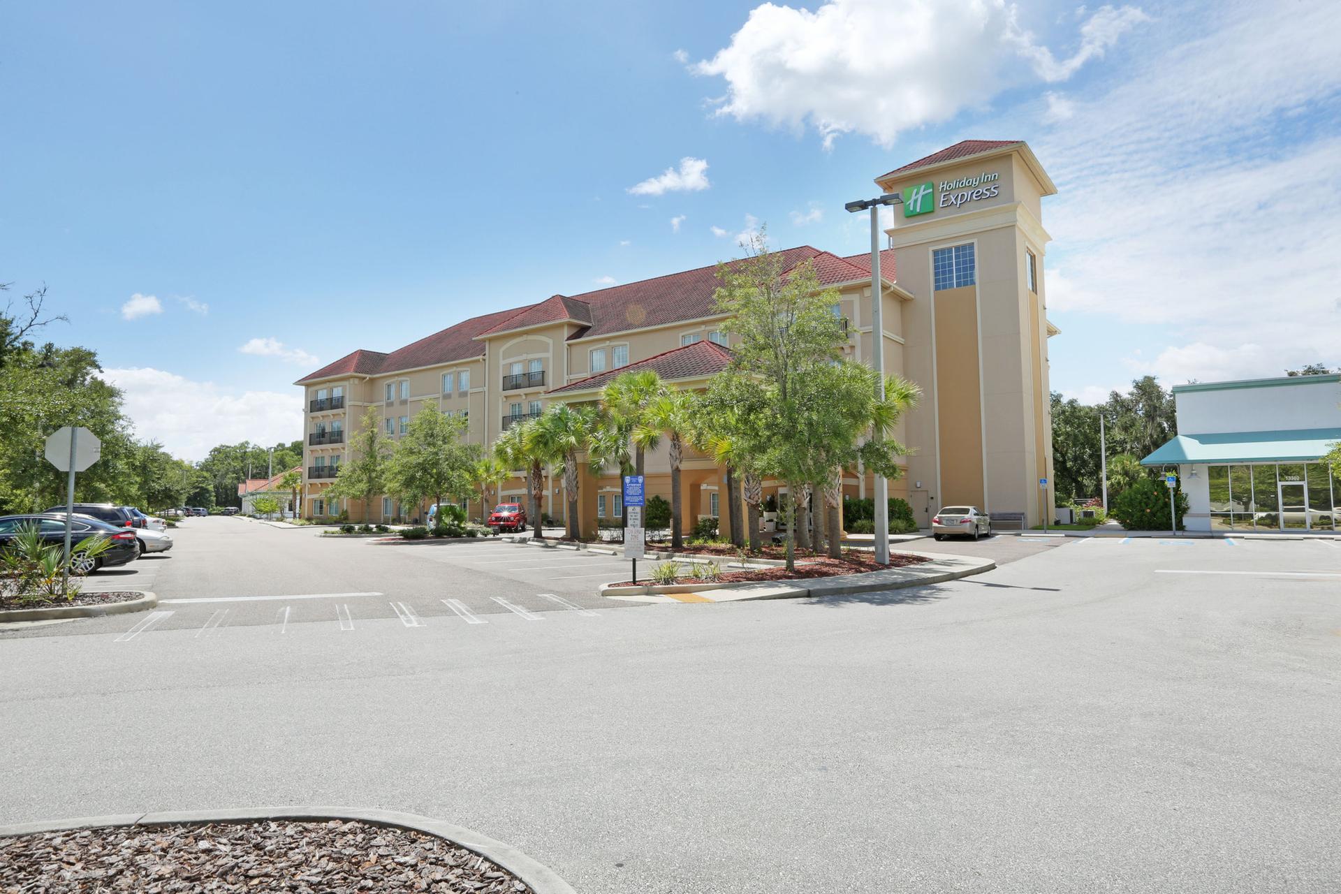 Holiday Inn Express Tampa North I-75 - University Area в Тампа, FL