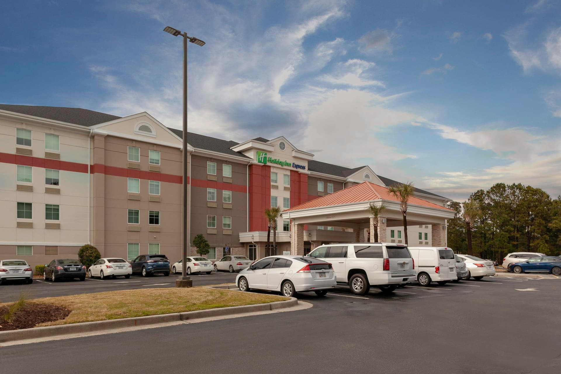 Holiday Inn Express Myrtle Beach - Broadway at The Bch в Миртл-Бич, SC