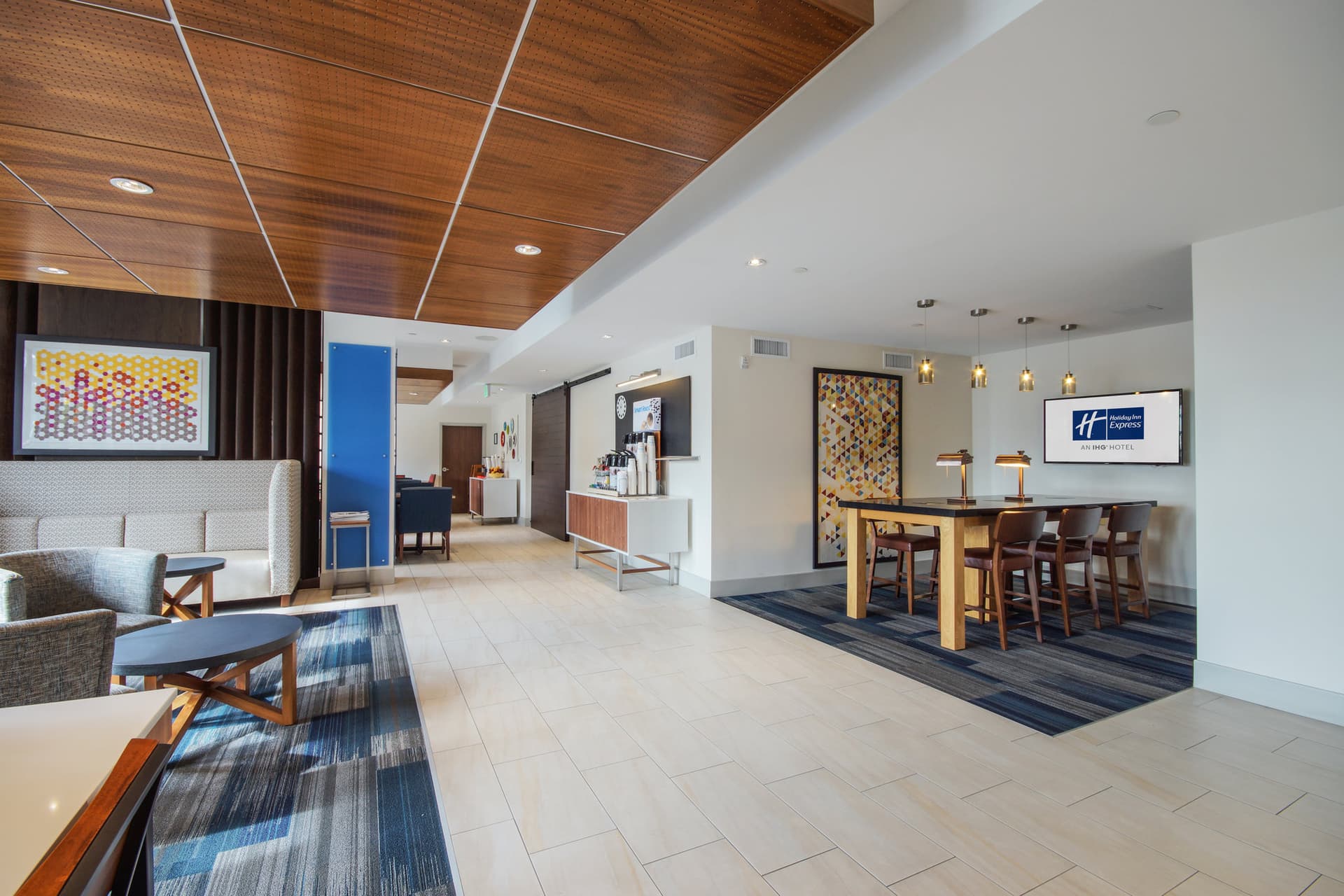 Holiday Inn Express Mira Mesa-San Diego в Сан-Диего, CA