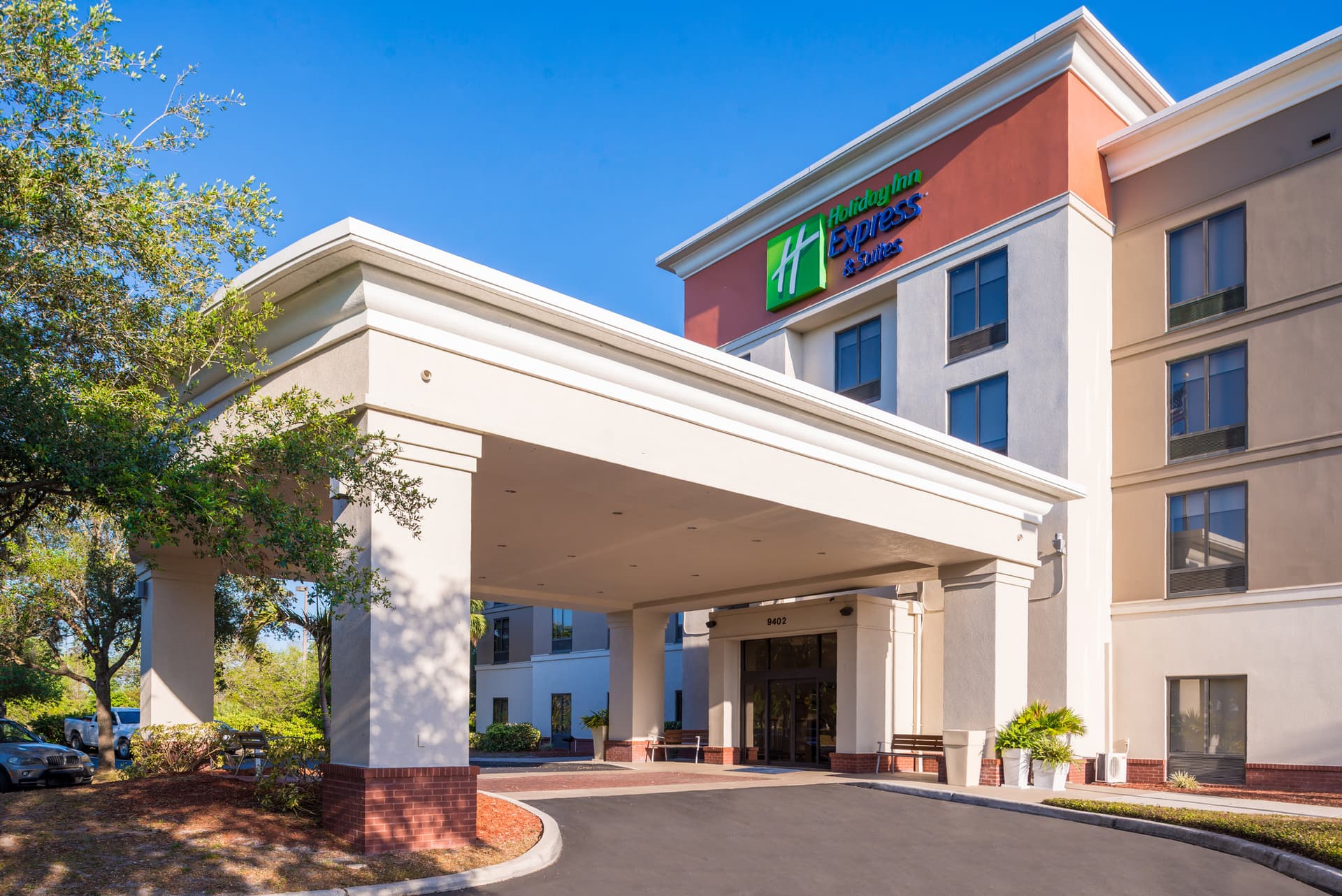 Holiday Inn Express & Suites Tampa-Anderson Rd/Veterans Exp ใน แทมปา, FL