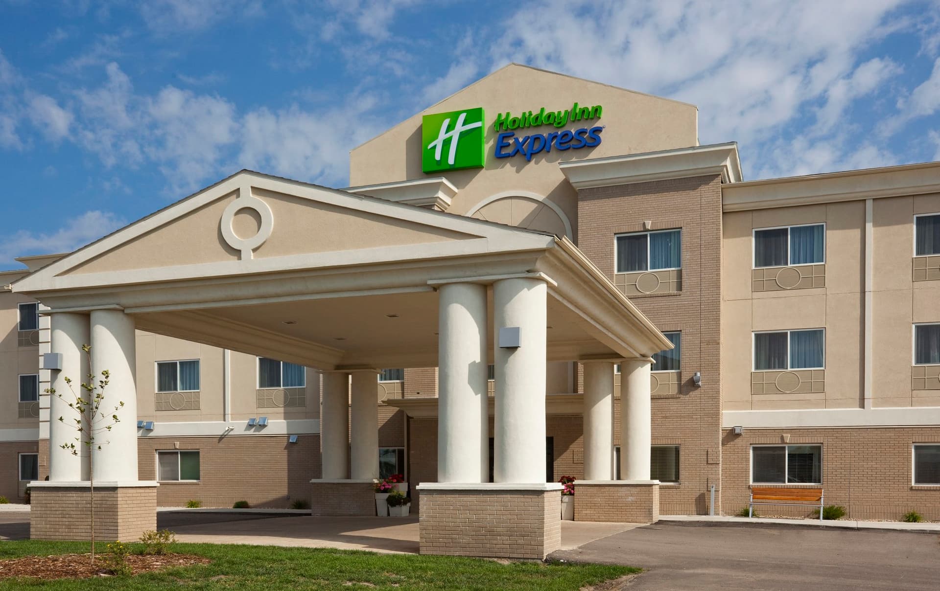 Holiday Inn Express Devils Lake в Озеро Дьяволов, ND