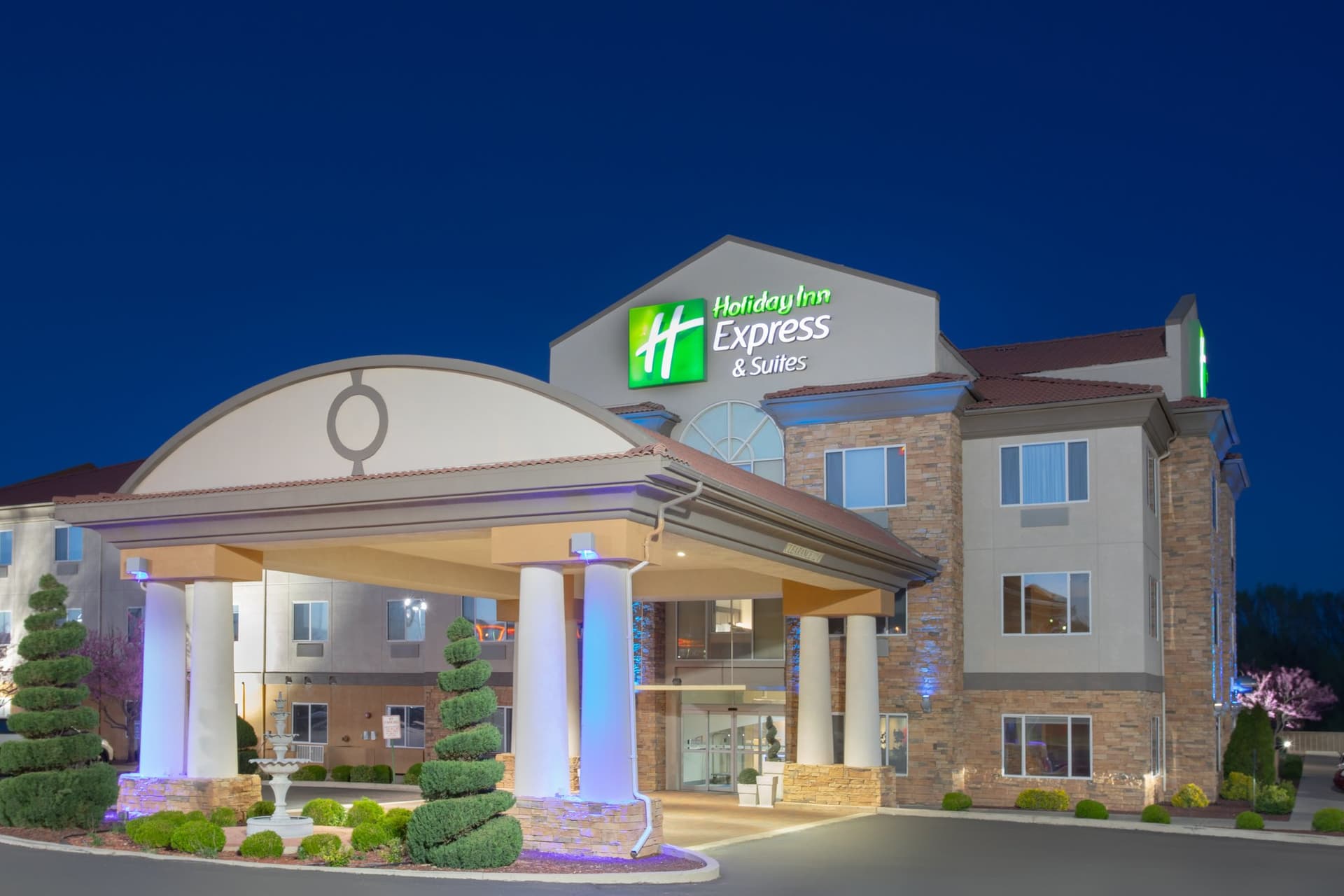 圖坎卡里, NM 的 Holiday Inn Express Hotel & Suites Tucumcari