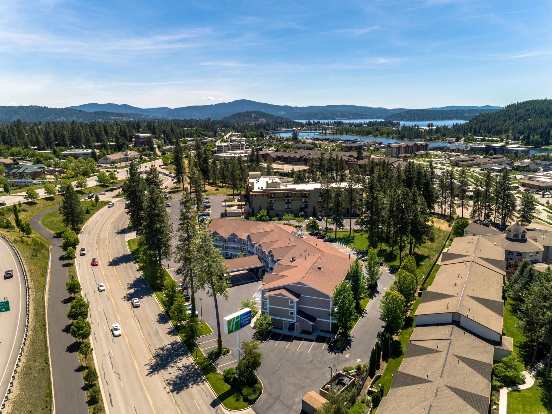 Holiday Inn Express Hotel & Suites Coeur D Alene I-90 Exit 11 в Кёр-д'Ален, ID
