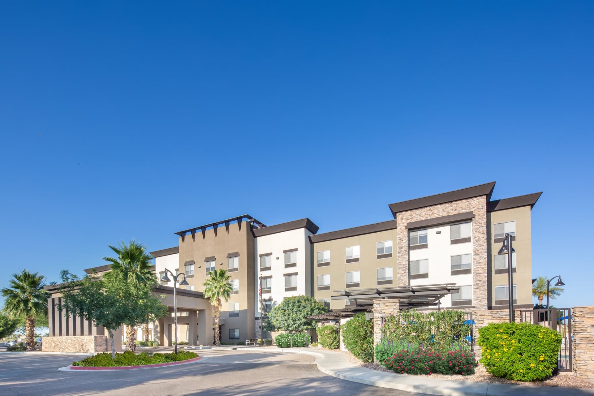 驚喜, AZ 的 Holiday Inn Express Hotel & Suites Surprise