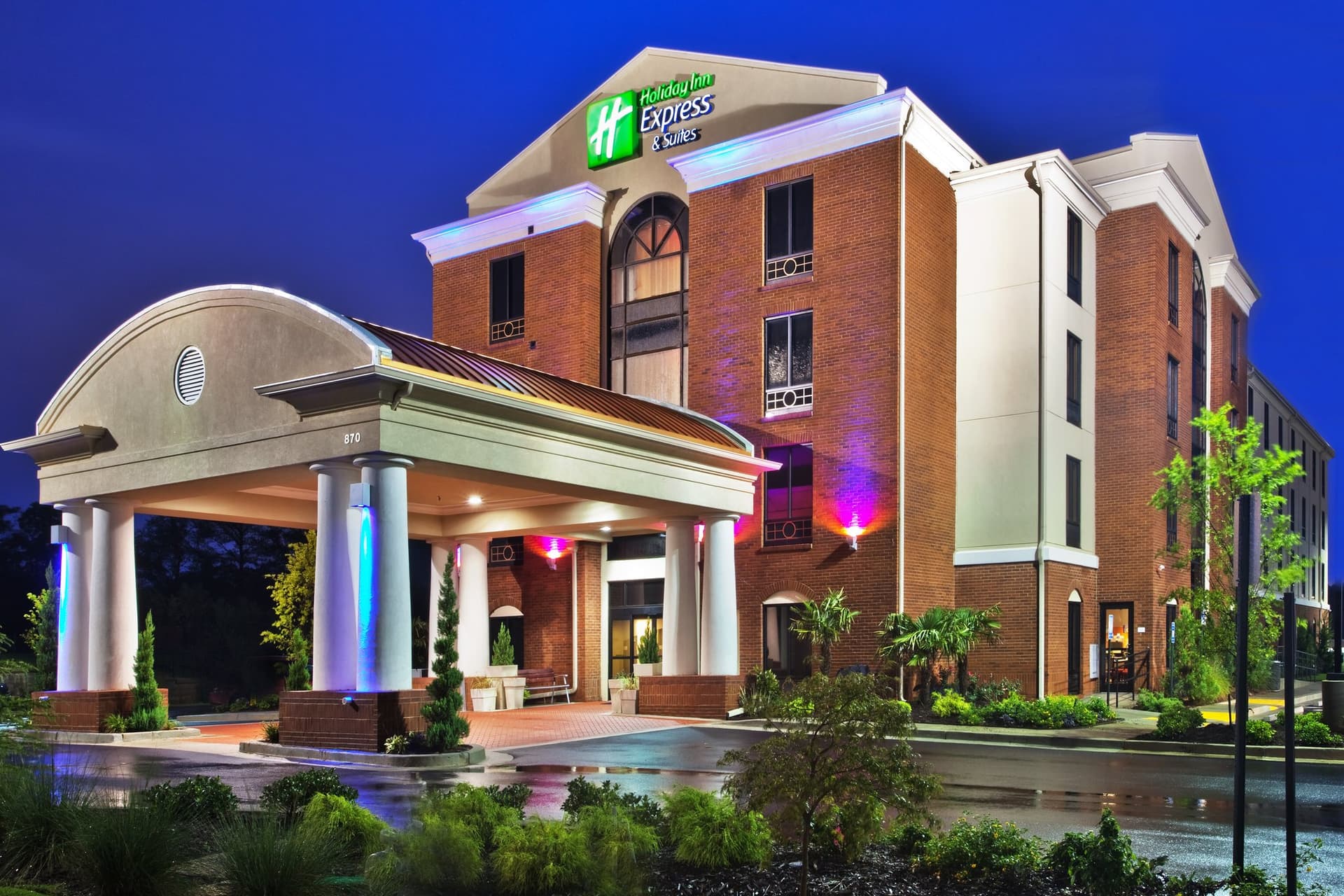 Holiday Inn Express Hotel & Suites Atlanta-Cumming в Камминг, GA