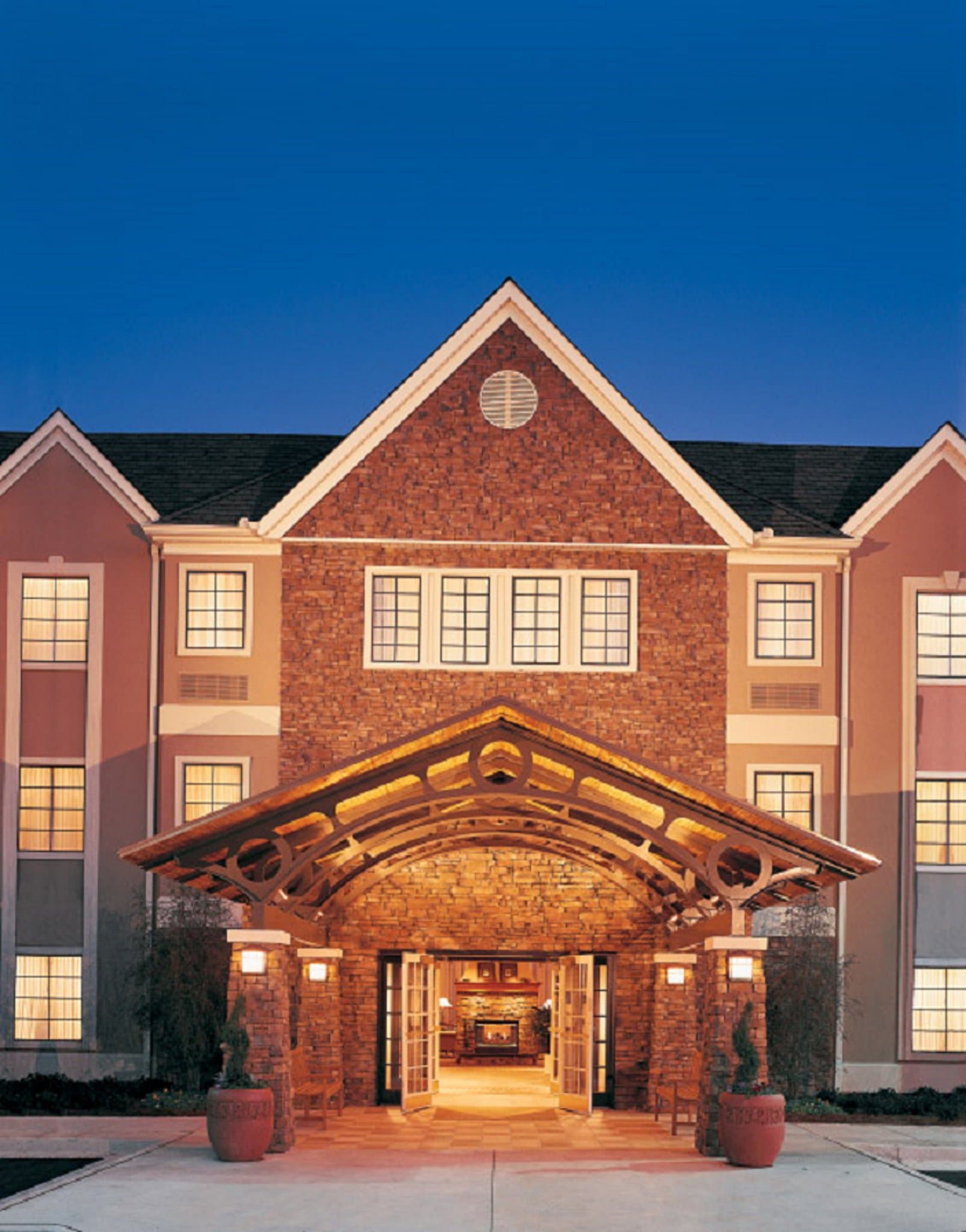 Staybridge Suites Denton в Дентон, TX