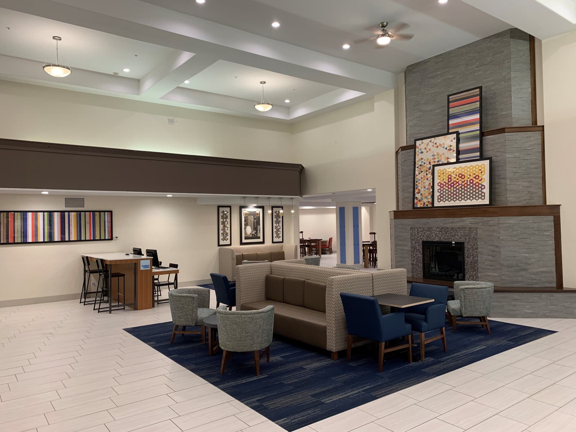 Holiday Inn Express Hotel & Suites Gunnison в Ганнисон, CO
