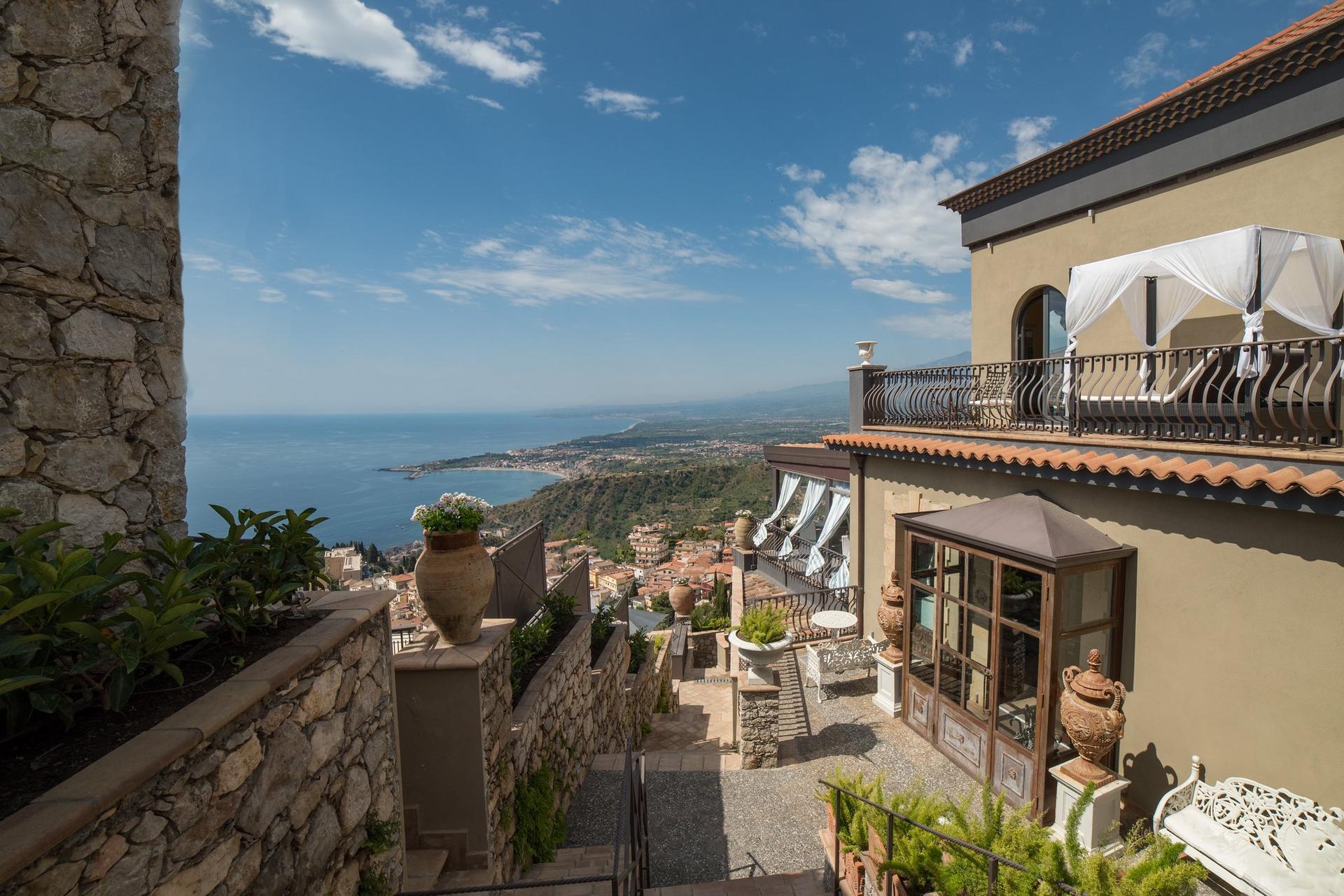 Hotel Villa Ducale Taormina в Taormina, IT