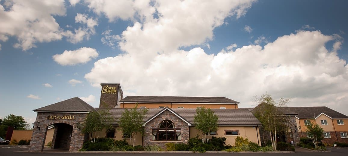 Newtownabbey, GB4 的 Corr's Corner Hotel
