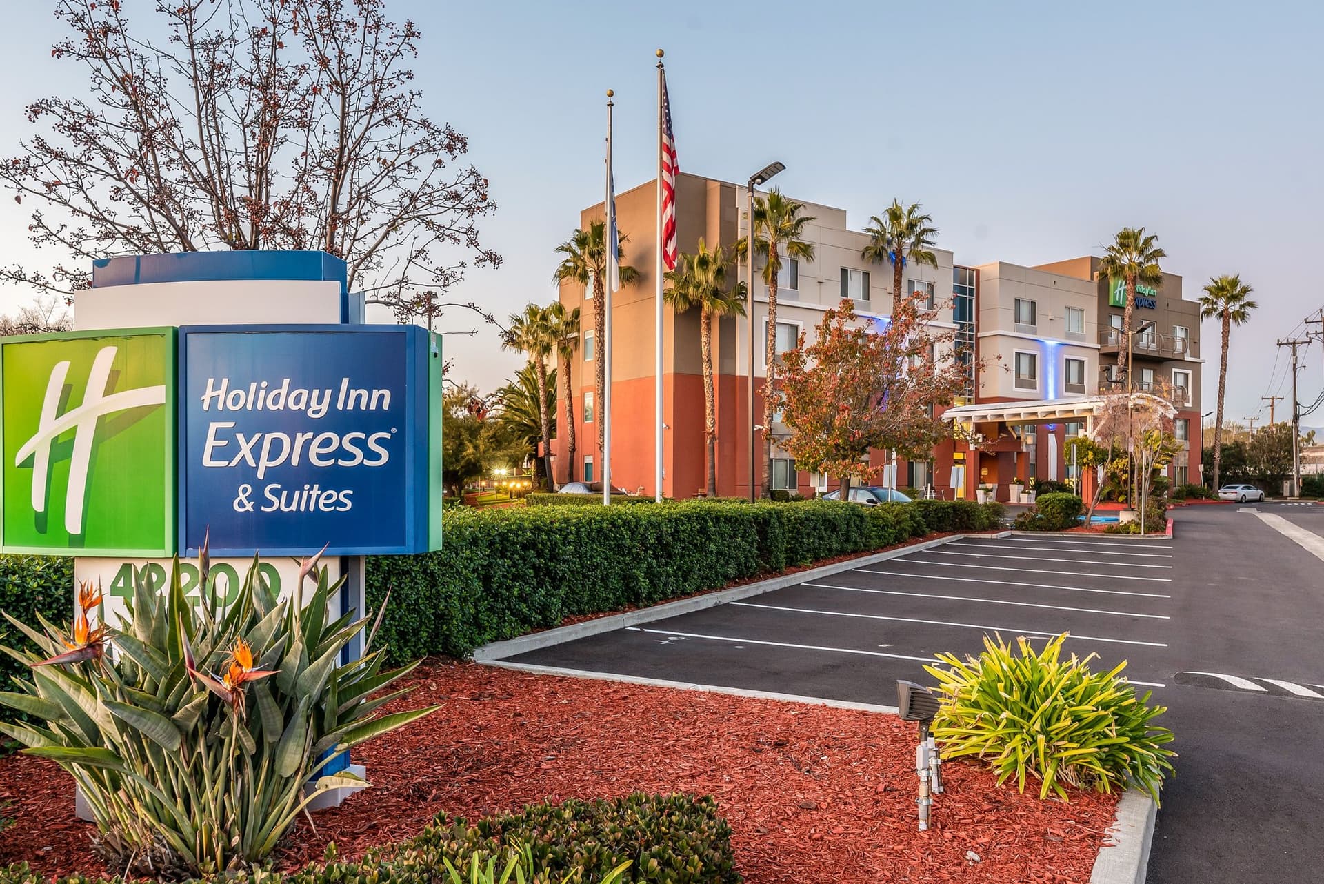 Holiday Inn Express & Suites Fremont - Milpitas Central a Fremont, CA