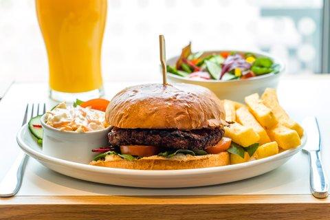 Holiday Inn Express Bodmin - Victoria Junction в Сент-Остелл, GB1