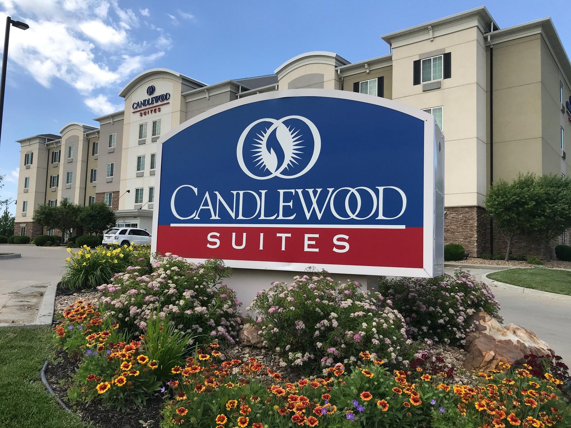 The Candlewood Suites St. Joseph в Святой Иосиф, MO