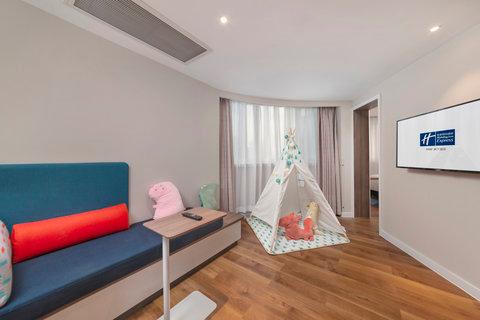 Holiday Inn Express Xiamen Lushan in เซี่ยเหมิน, CN