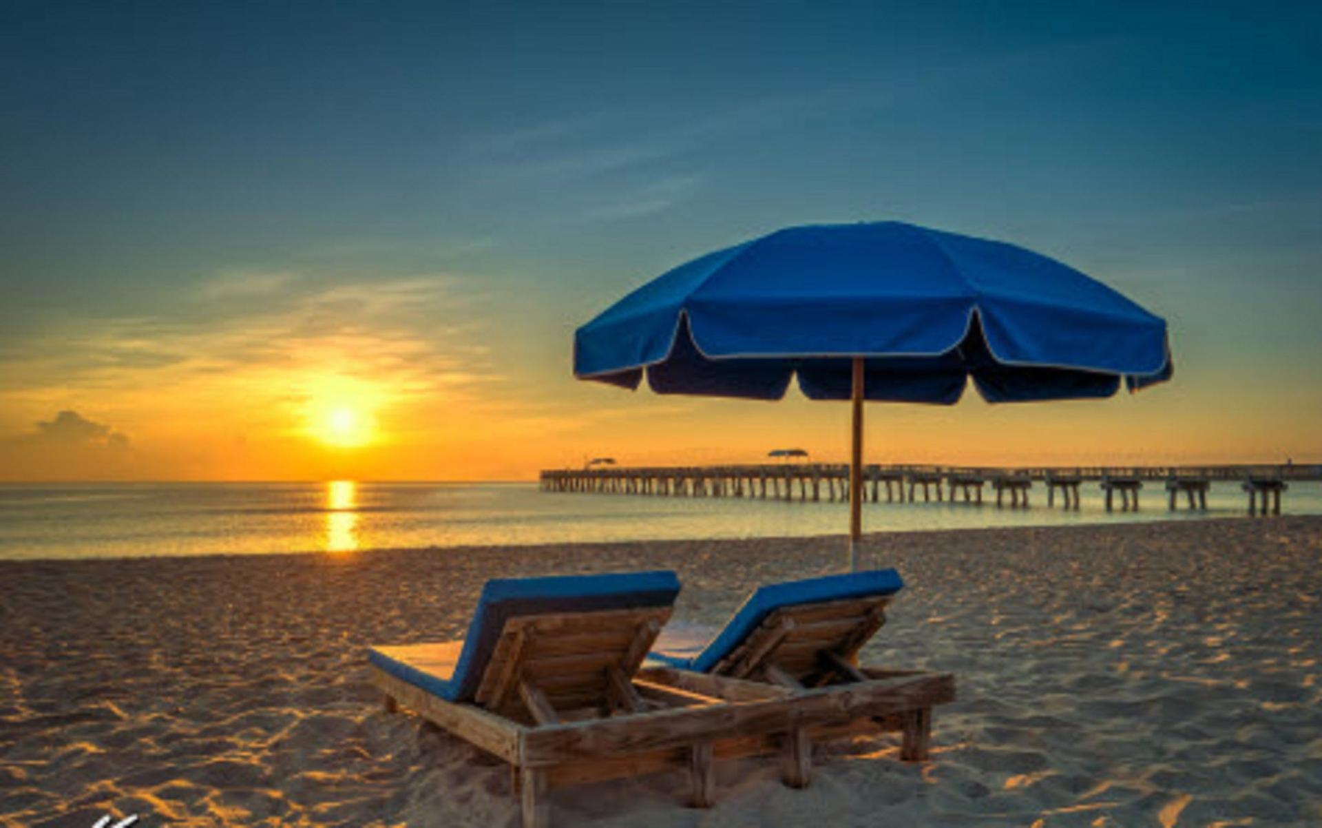 Holiday Inn Express Hotel & Suites VA Beach Oceanfront в Вирджиния-Бич, VA
