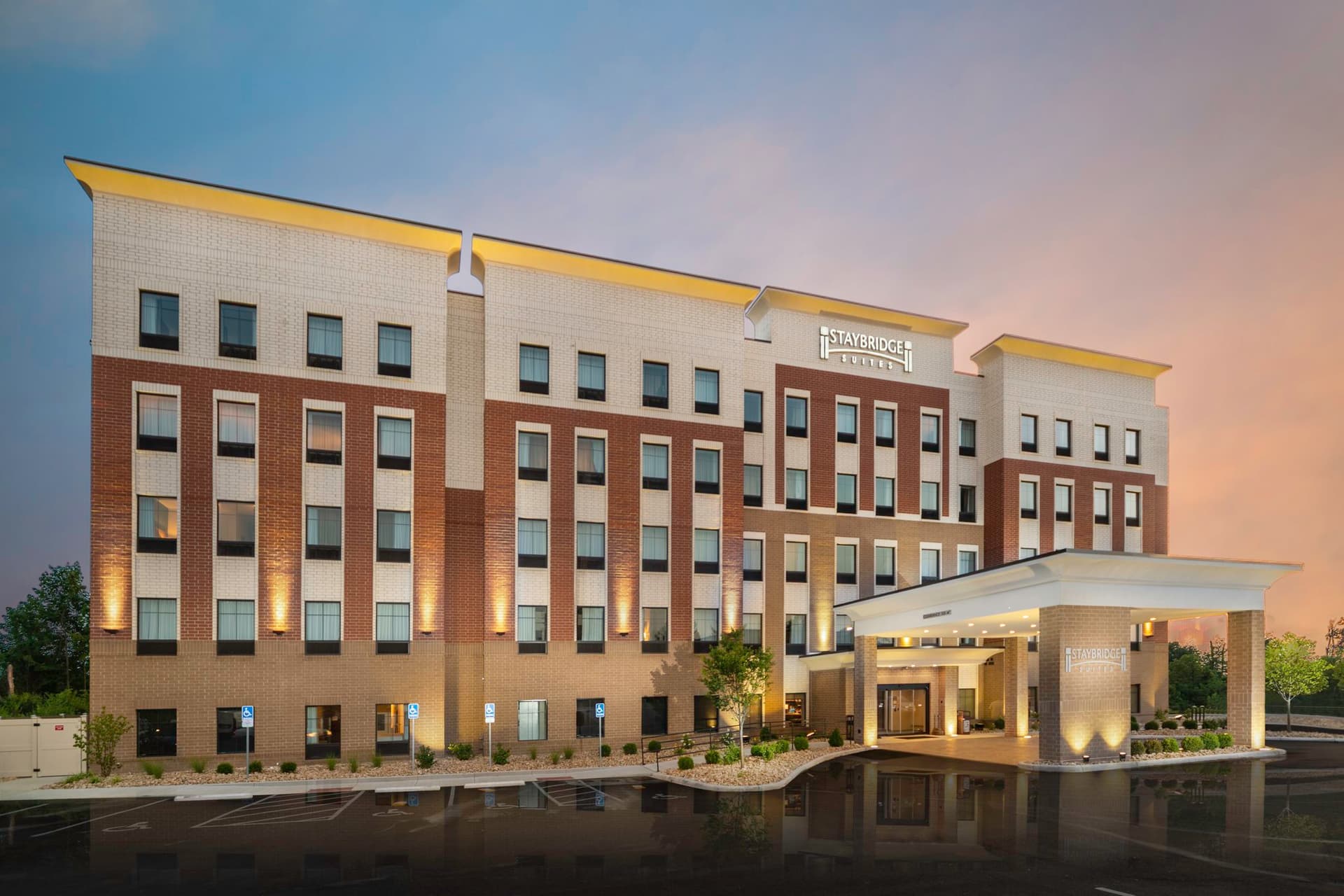 Staybridge Suites Florence в Флоренция, KY
