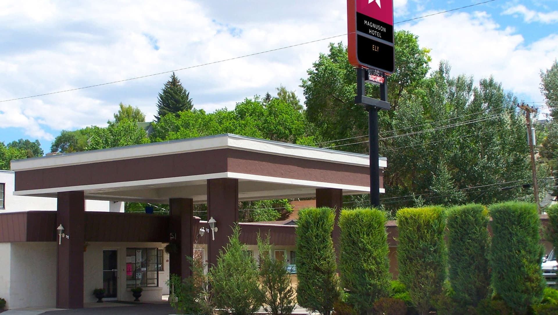 Main Motel - An Independent Magnuson Hotel в Ely, NV