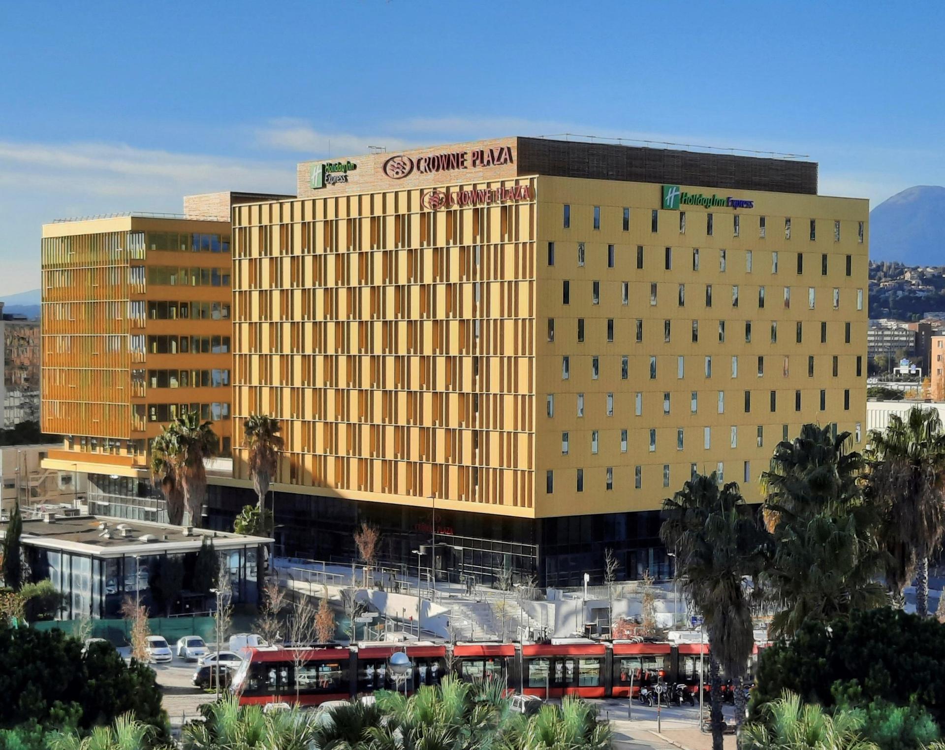 Holiday Inn Express Nice - Grand Arenas в Ницца, FR