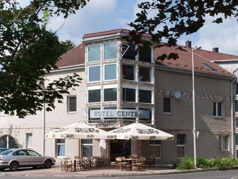 Central Hotel в Nyiregyhaza, HU
